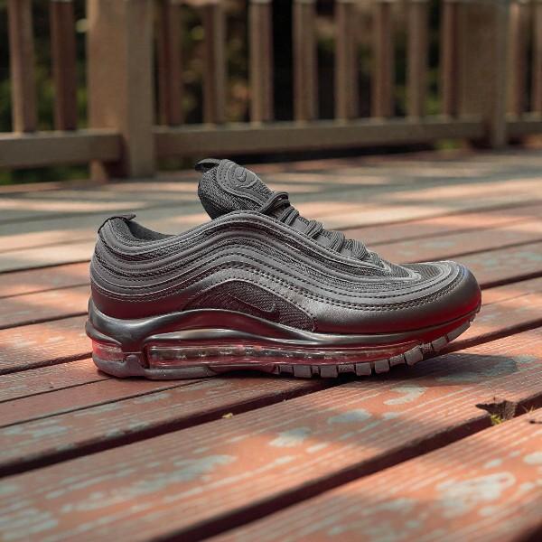 [A9W-1] Nike 97 Black Women