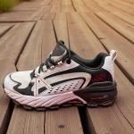 [A21-1] Sketcher Max Black white