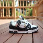 LV Trainer White Black